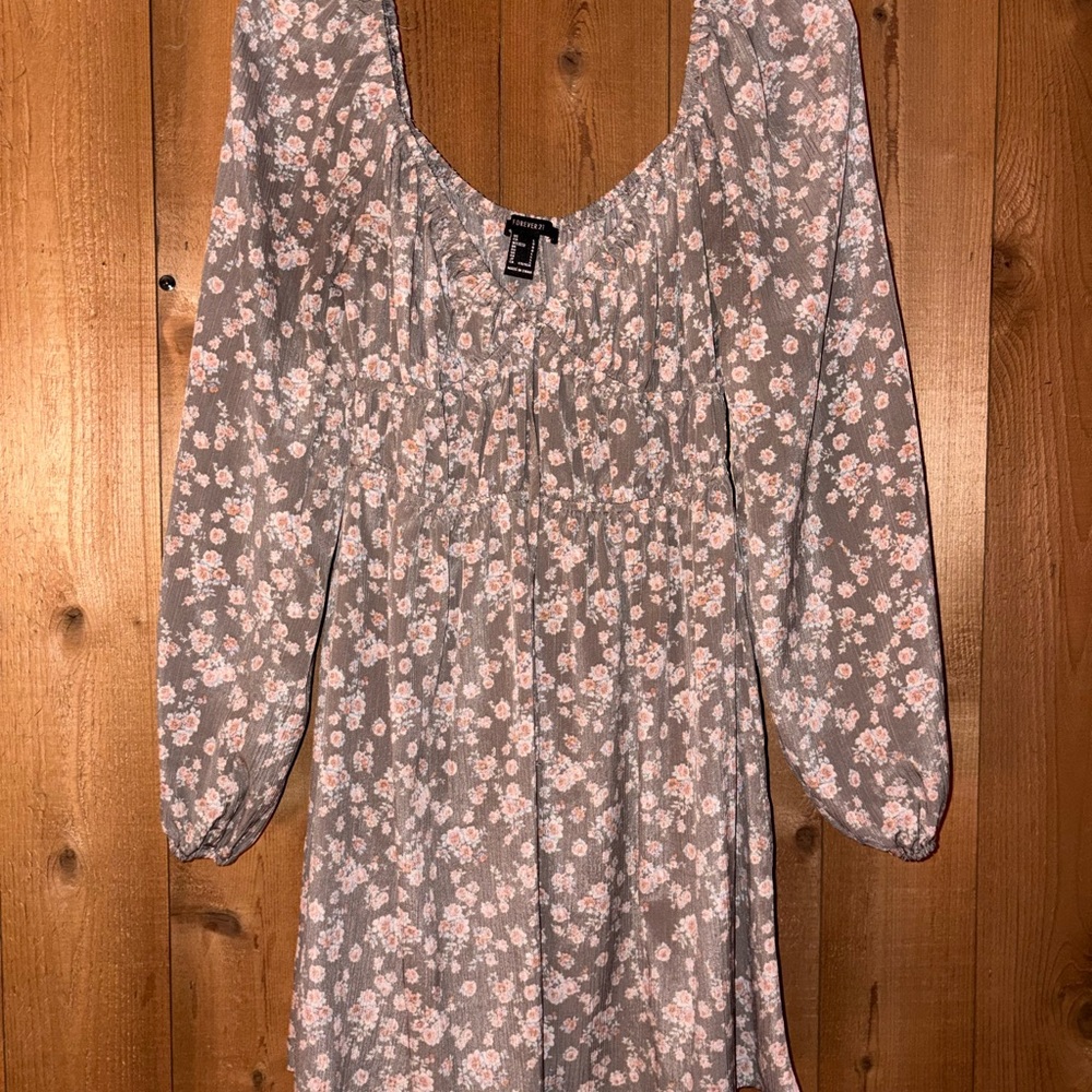 Forever 21 grey/pink floral peasant v-neck dress